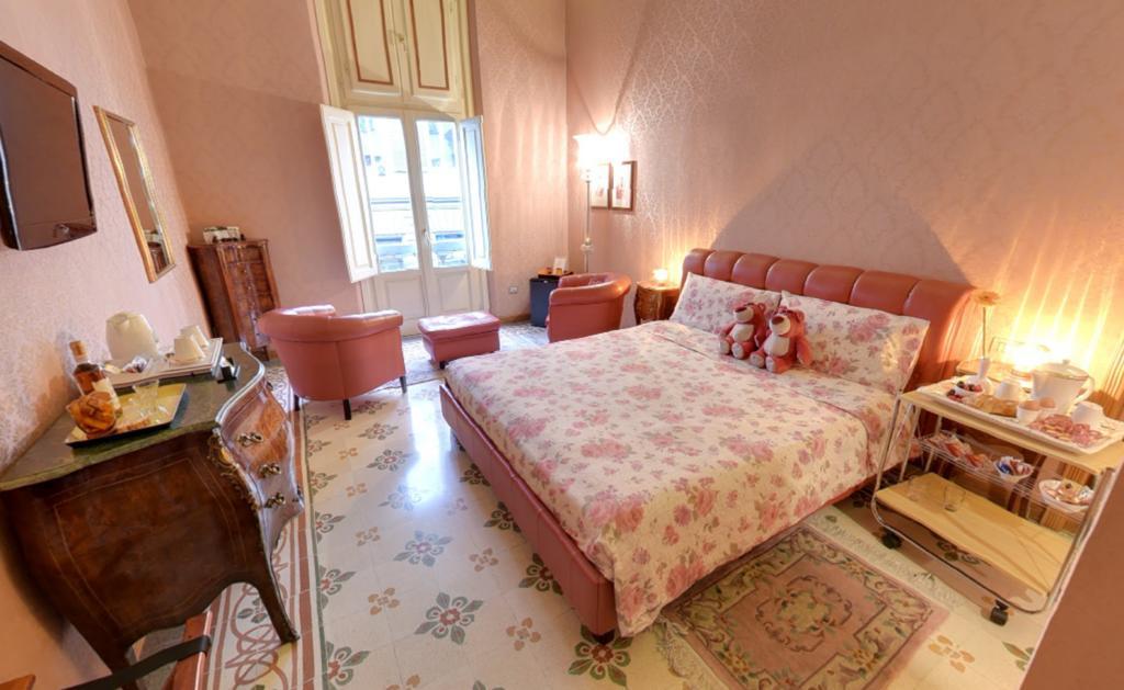 Cavour10 Acomodação com café da manhã  Florença